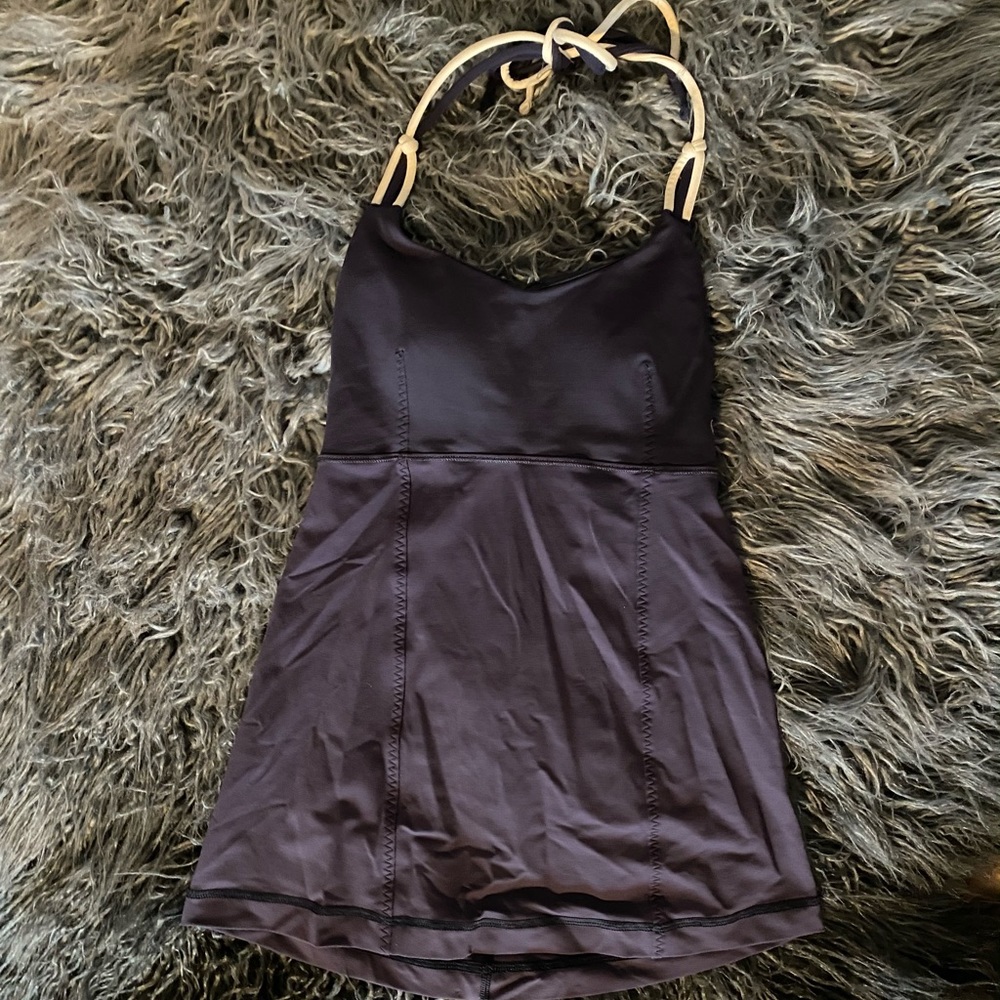 LULULEMON HALTER TOP